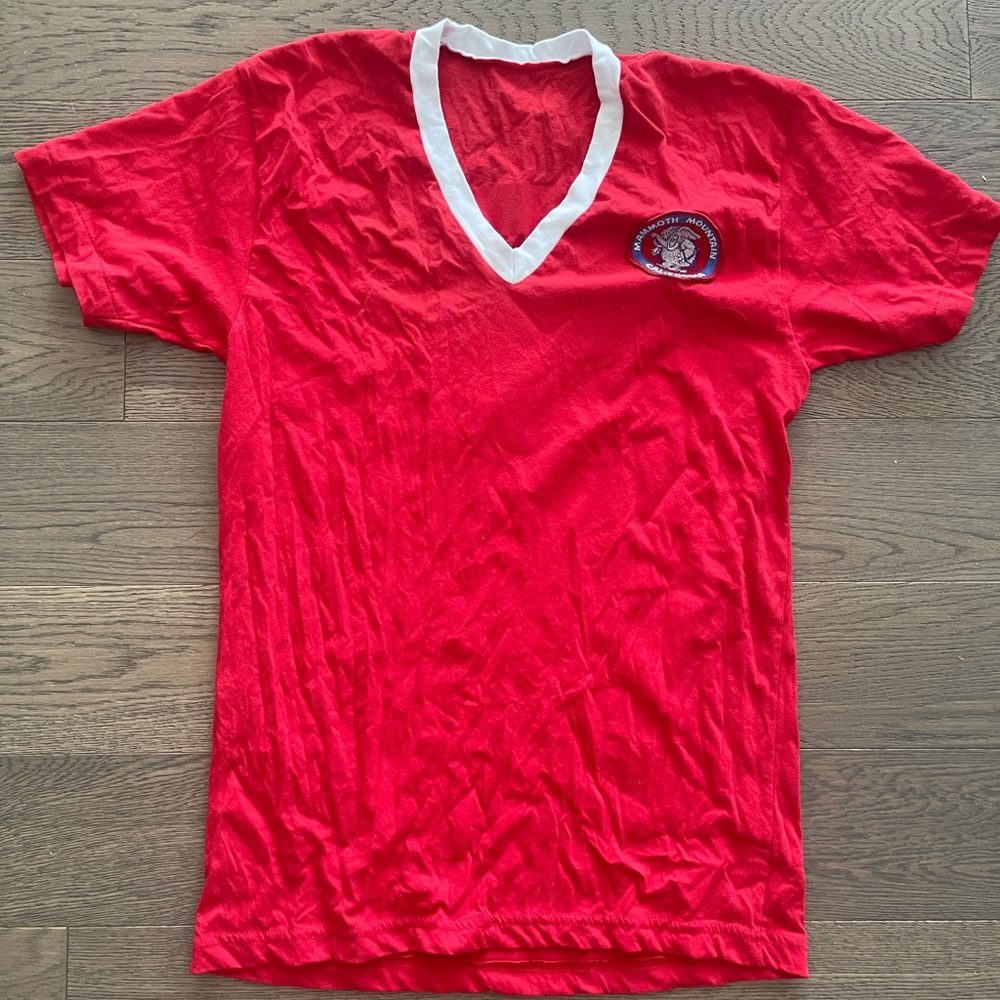 Vintage Men’s V neck mammoth California